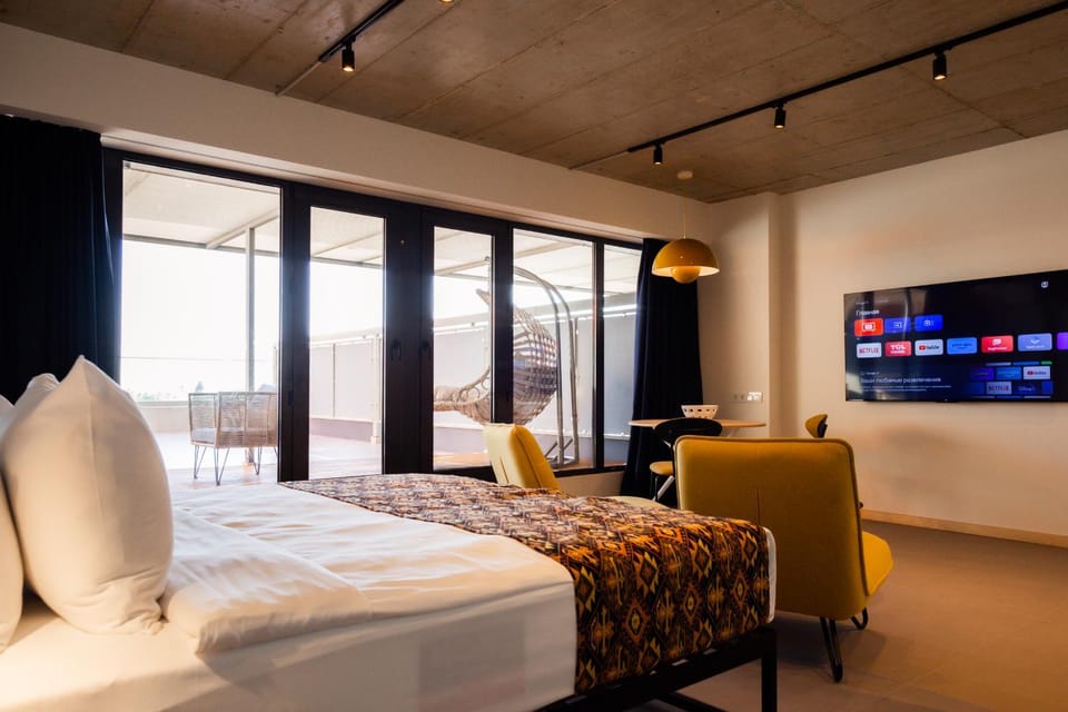 The SPOT apartments - Orbi Beach Tower Apartment in Batumi