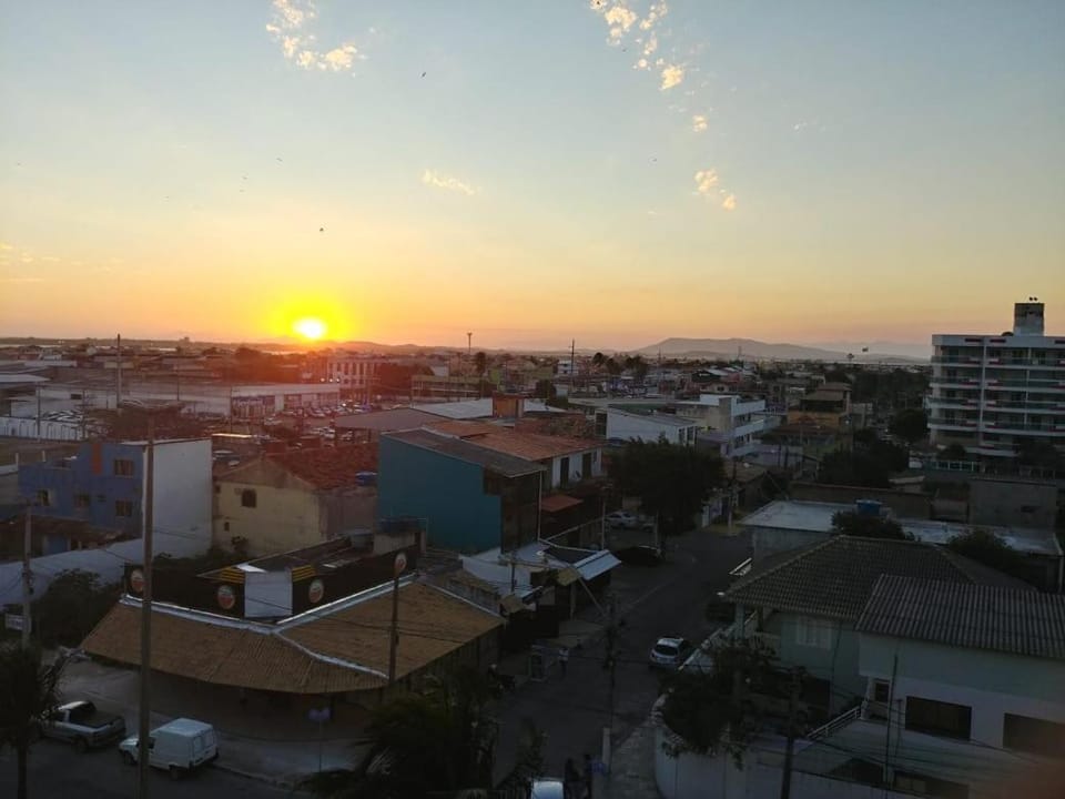 Moderno, seguro e Familiar Apartment in Cabo Frio