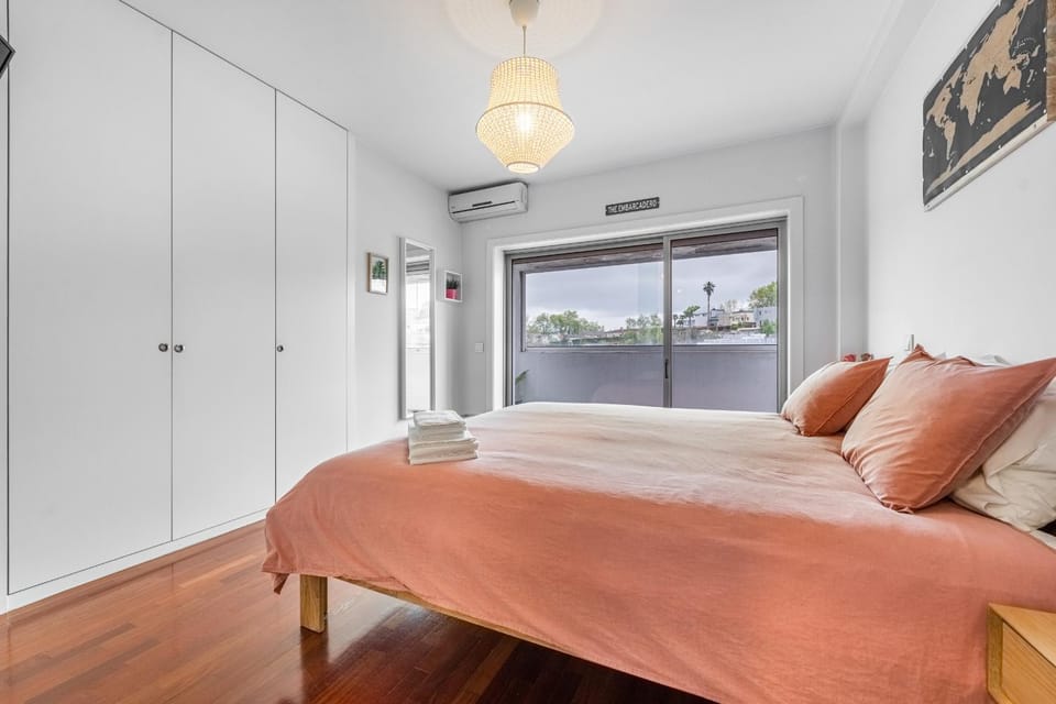 Castelo Point - 2BR Luxe Apartment in the Heart of Guimarães Apartment in Guimaraes