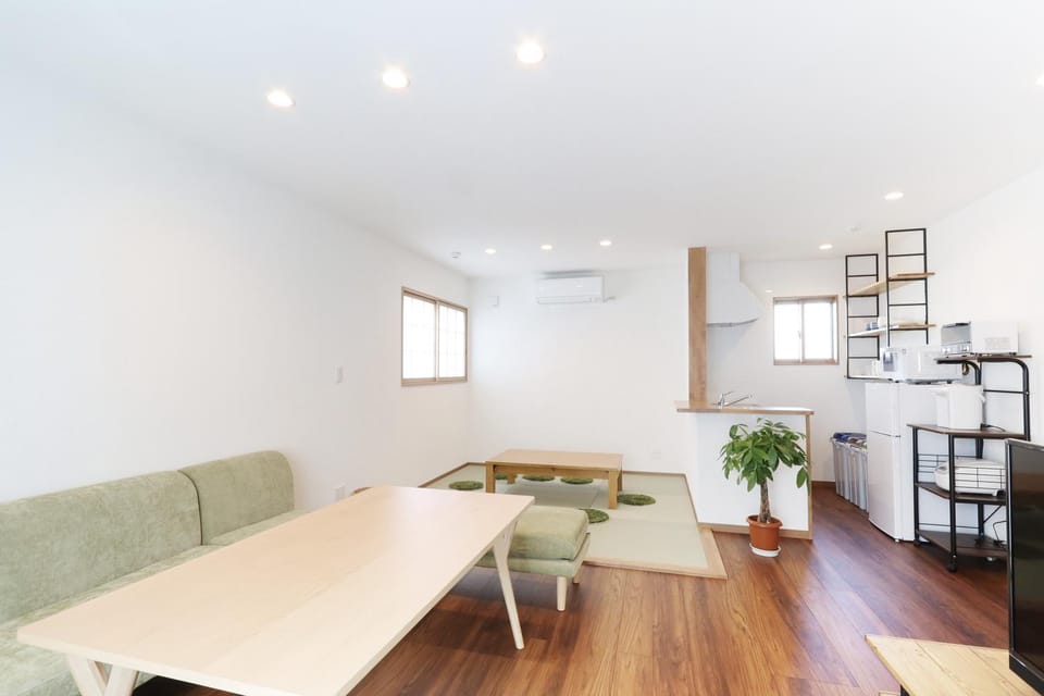 Living room, Dining area