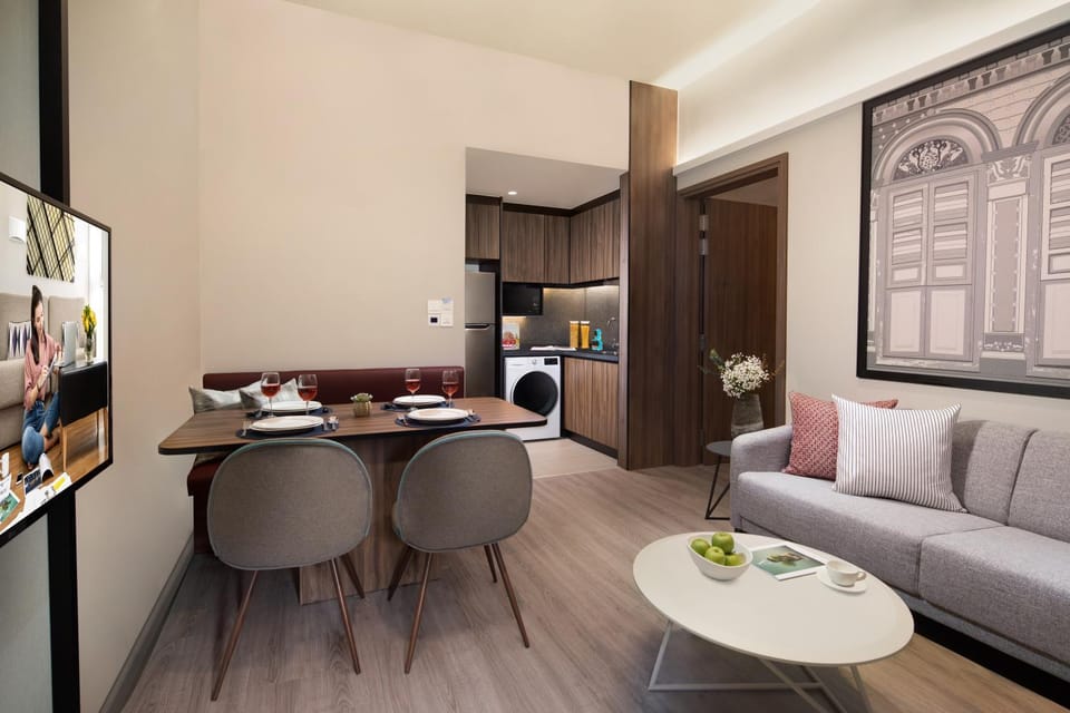 Kitchen or kitchenette, Living room, Dining area