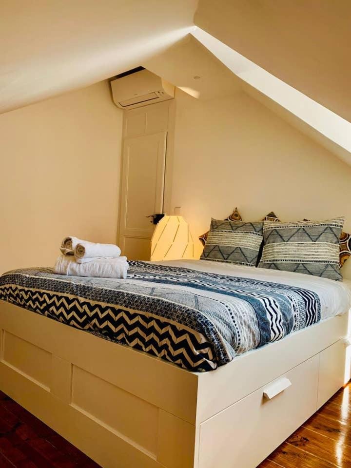 Best Apartment in Paços de Arcos Apartment in Lisbon District