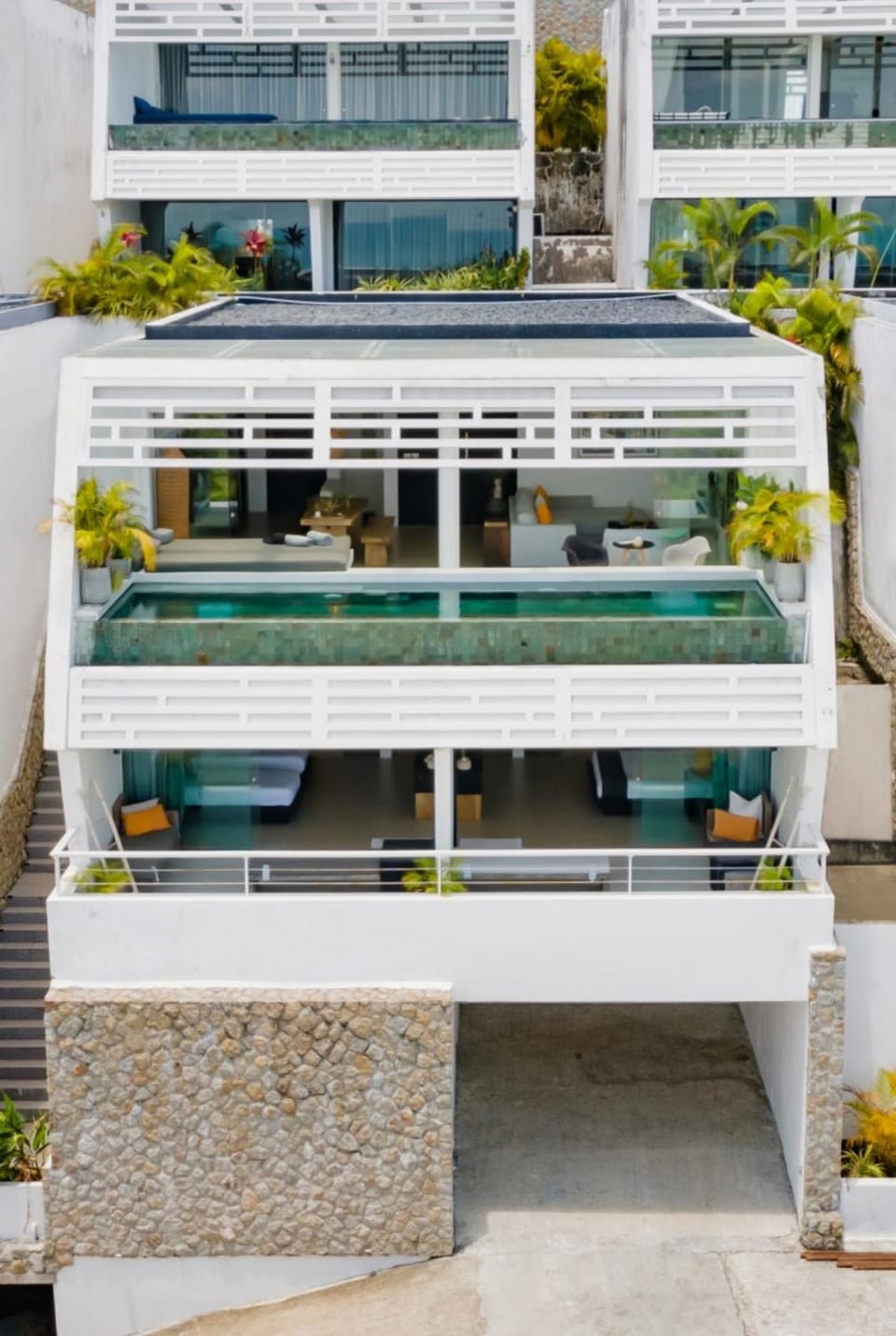 Property building, Balcony/Terrace