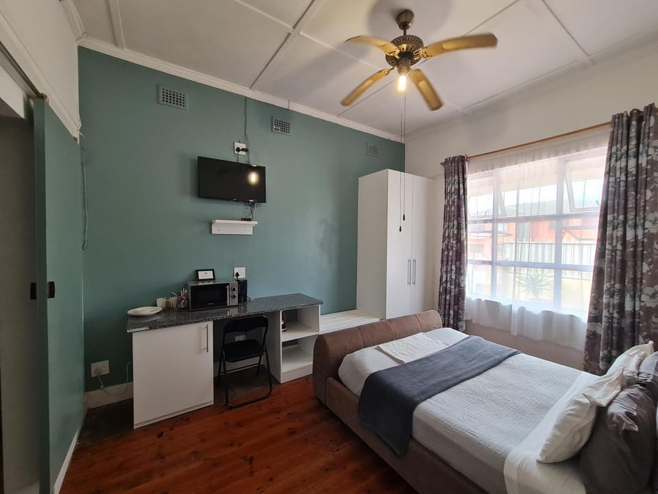TV and multimedia, Photo of the whole room