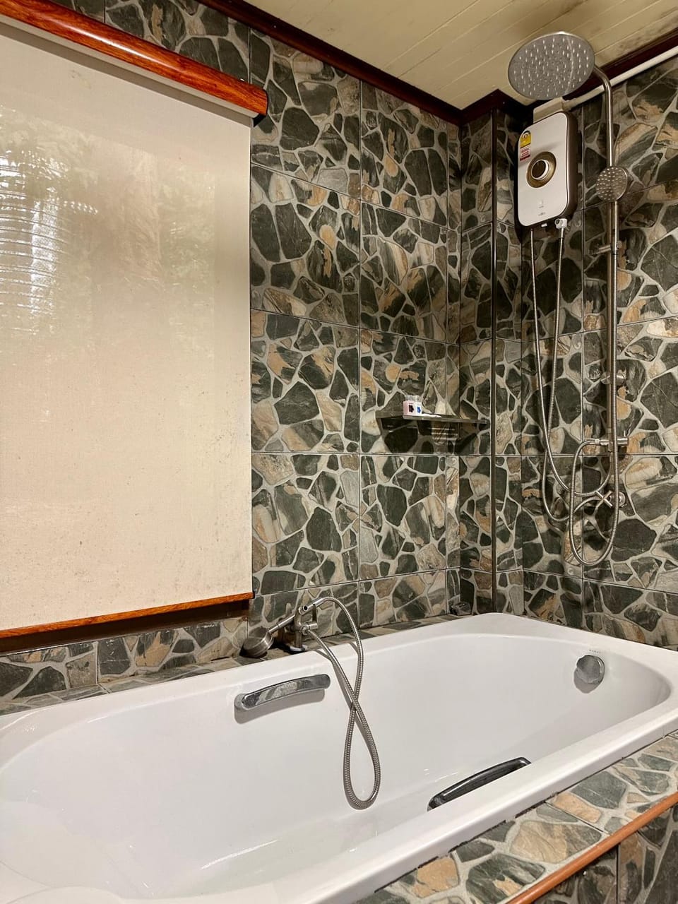 Shower, Bath