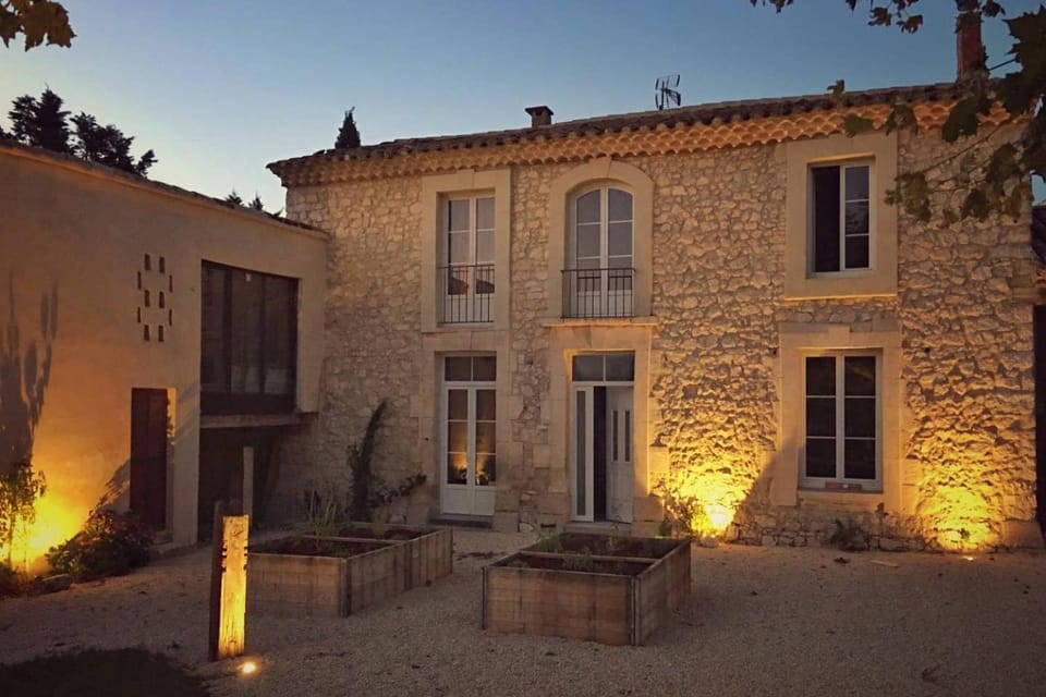Property building, Facade/entrance, Sunset