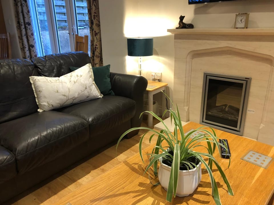 Crowthorne, Bookham Court House in North Dorset District