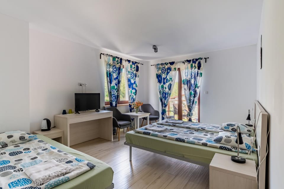 Other, Photo of the whole room