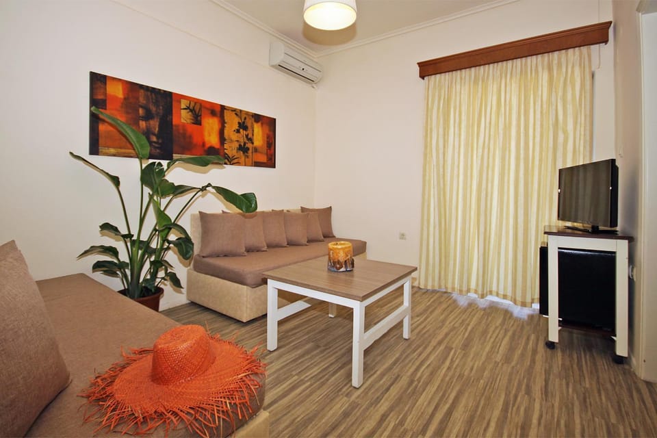 TV and multimedia, Seating area