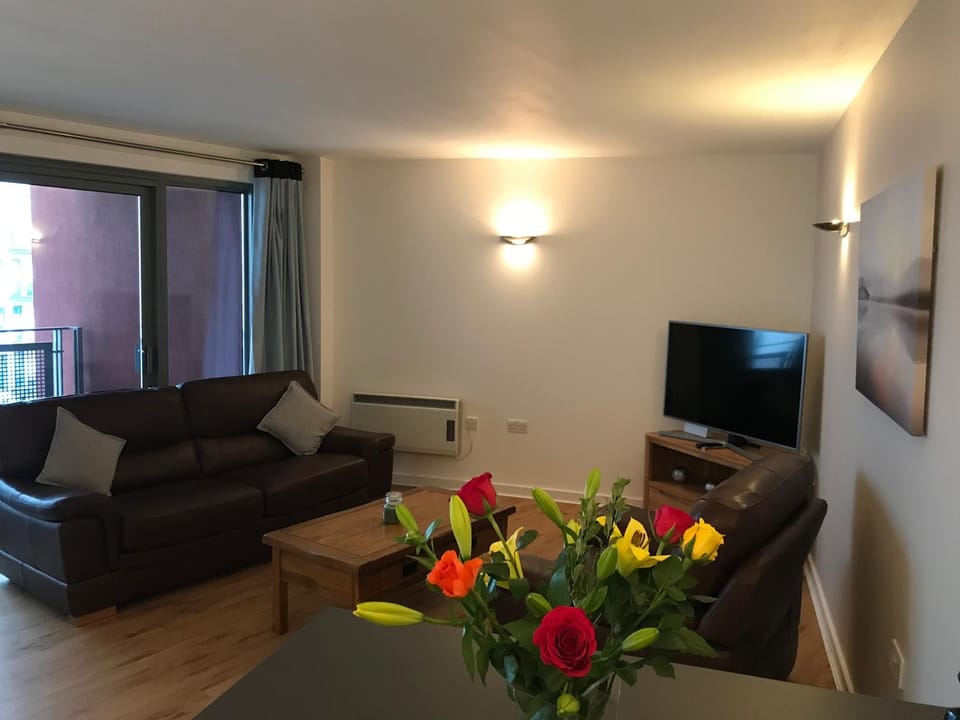 California Building Apartment in London Borough of Lewisham