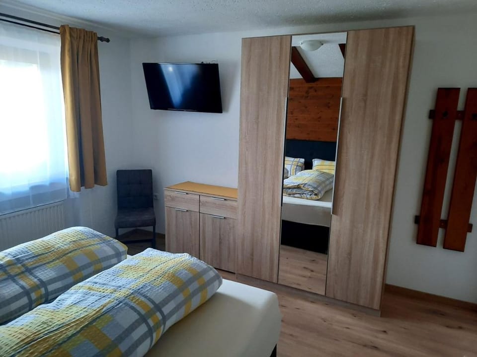 TV and multimedia, Bedroom