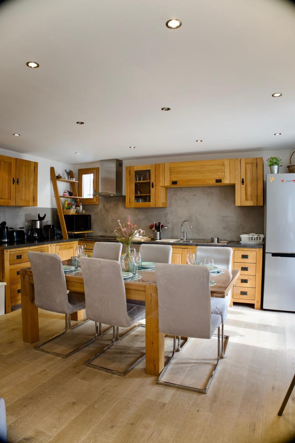 Communal kitchen, stove, stove, kitchen, kitchen