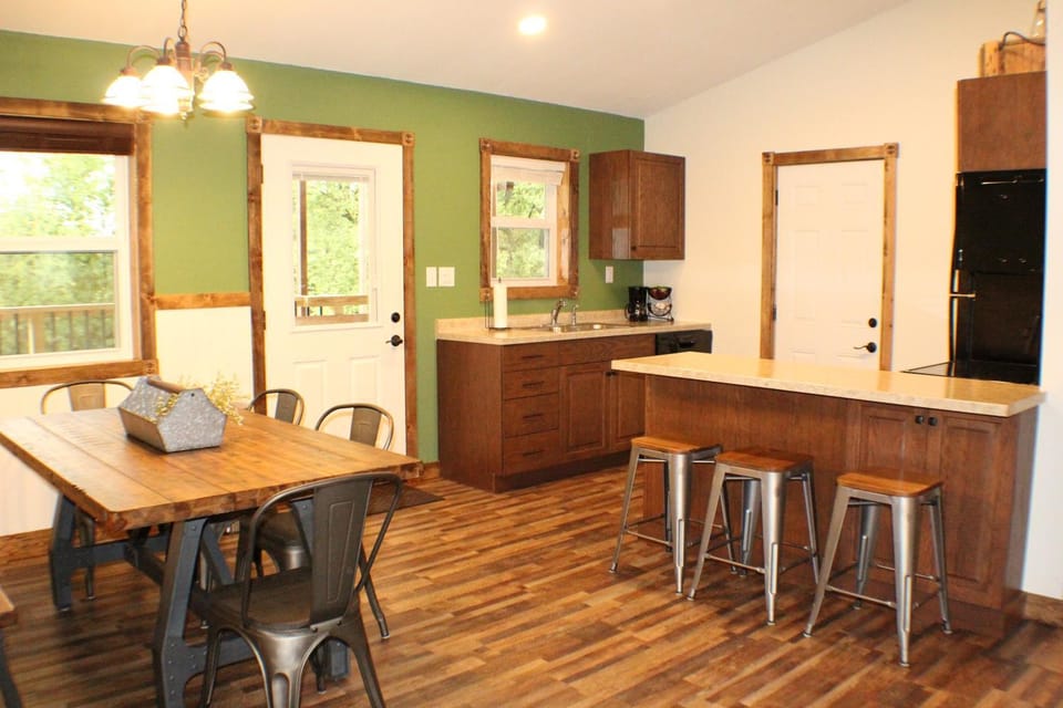 Trailhead Suites Apartment in Kansas