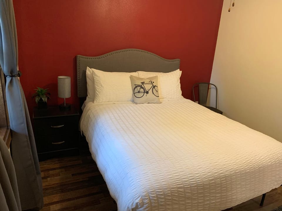 Trailhead Suites Apartment in Kansas