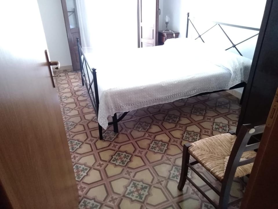 Casa Levante Apartment in Castelbuono