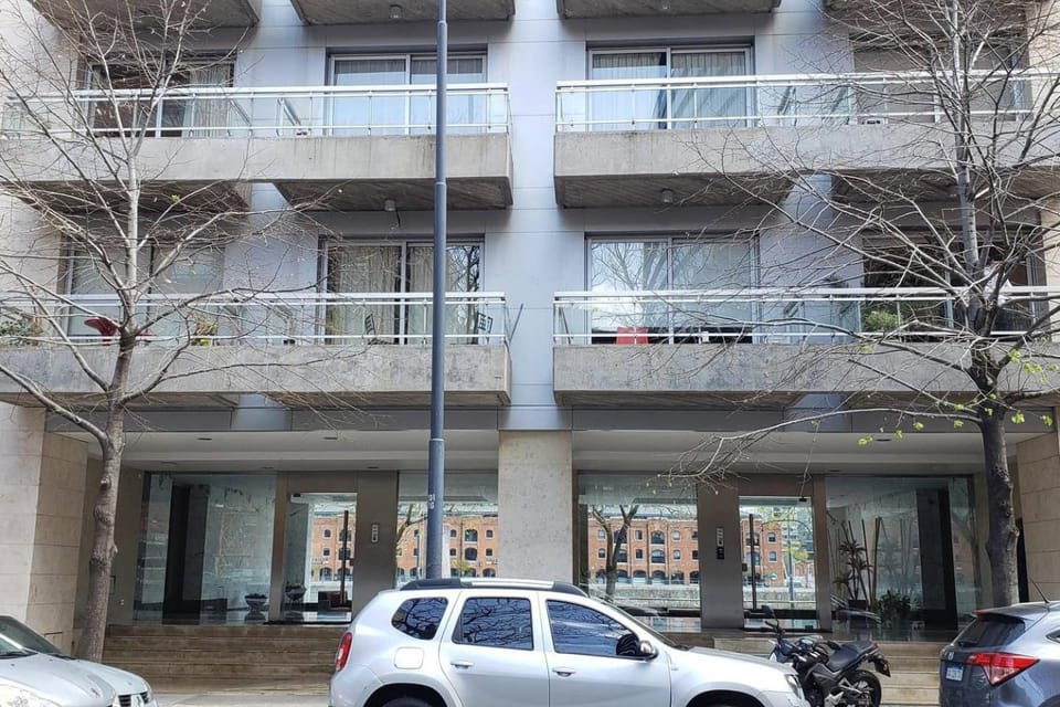Puerto Madero con Amenities Apartment in Buenos Aires