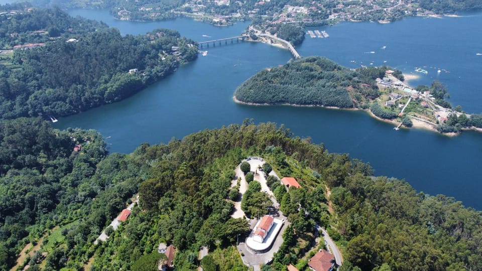 Nearby landmark, Neighbourhood, Natural landscape, Bird's eye view