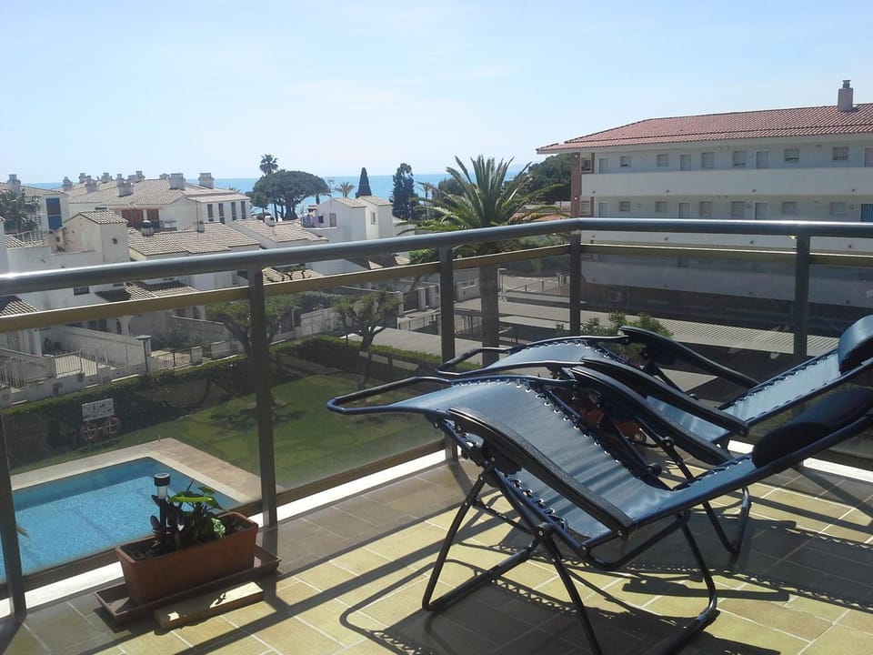 Pool view