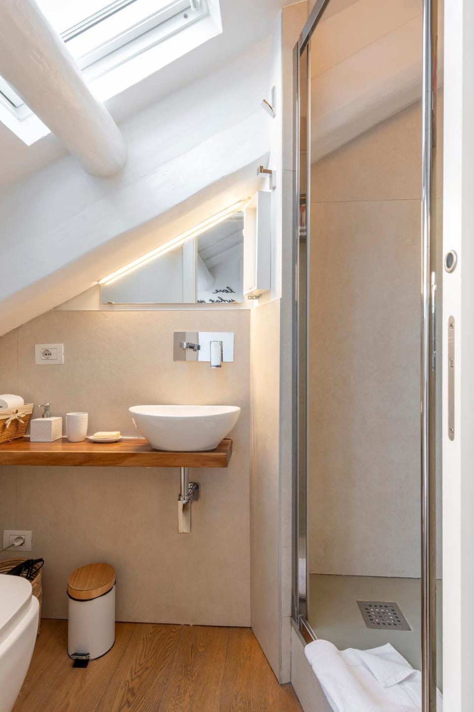 Shower, Bathroom