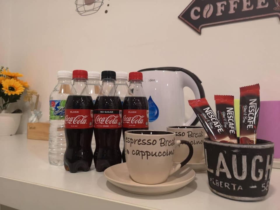 Coffee/tea facilities, Drinks