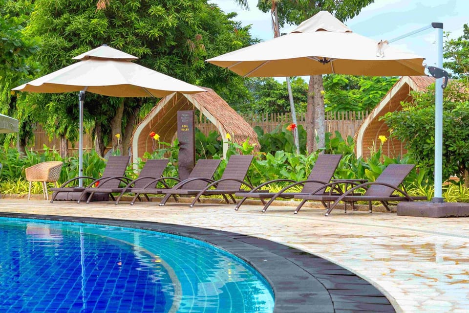 Beach, Swimming pool