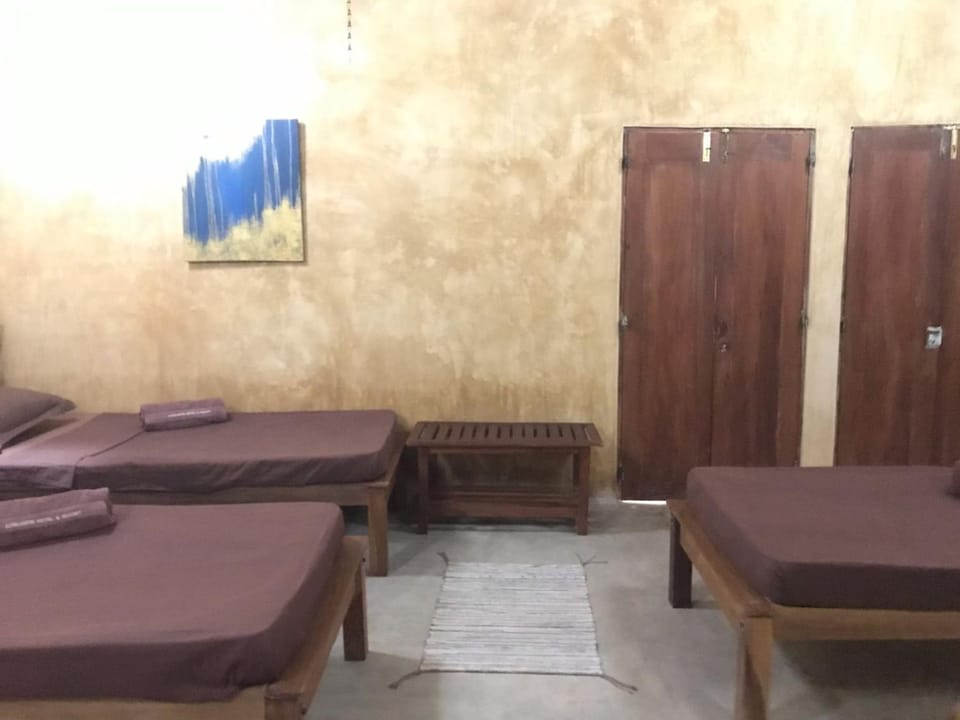 Kitelantis Tent Resort Hostel in Sri Lanka