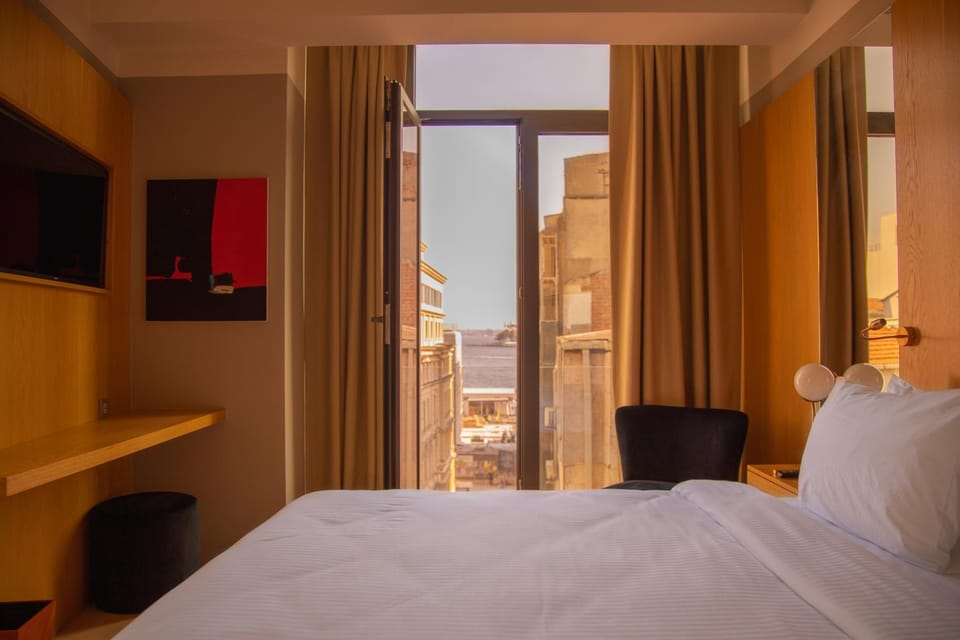 Bed, Street view