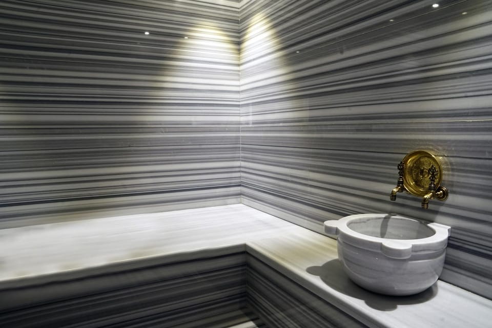 Spa and wellness centre/facilities, Public Bath