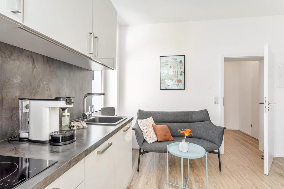 Property building, Kitchen or kitchenette, Living room