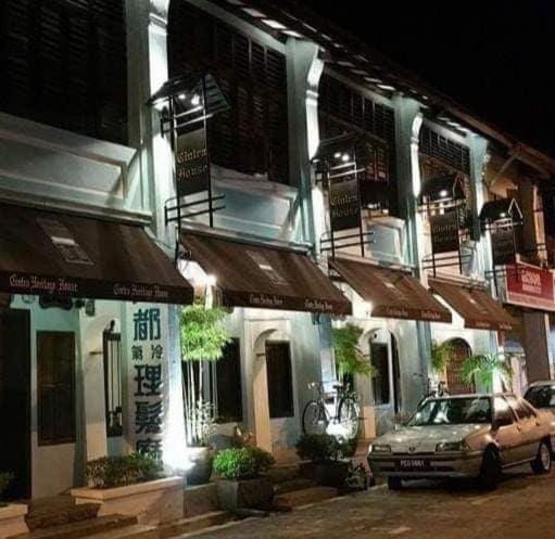 Property building, Night, Street view, Location, Parking