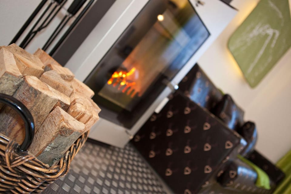 Living room, Decorative detail, Seating area, fireplace