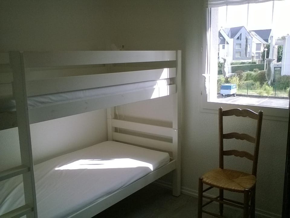 bunk bed
