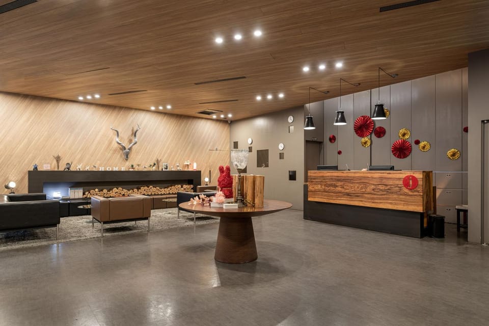Lobby or reception, Seating area