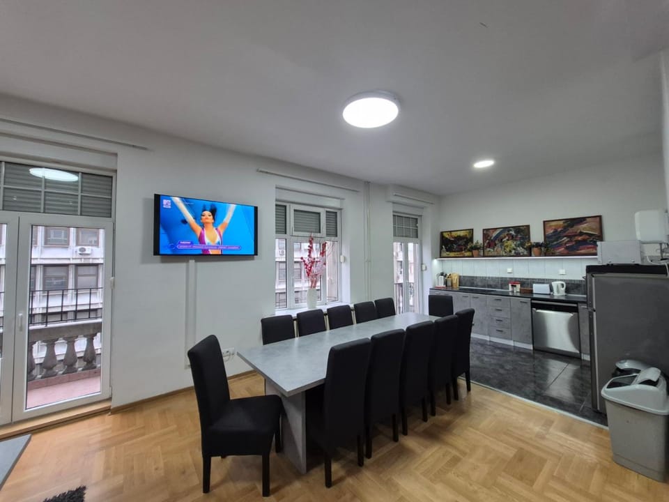 TV and multimedia, Dining area, kitchen