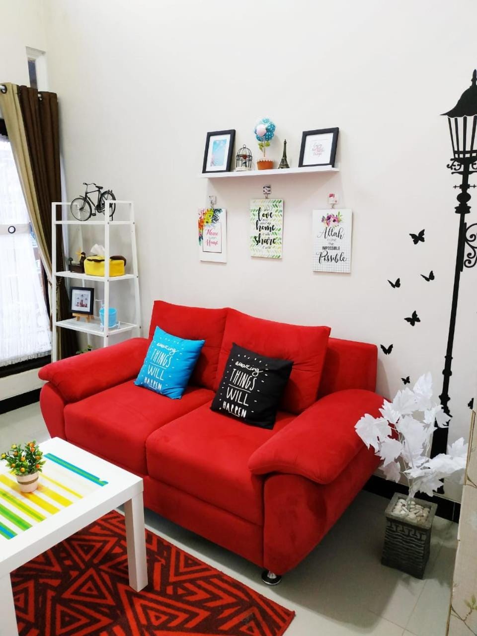 Living room, Seating area