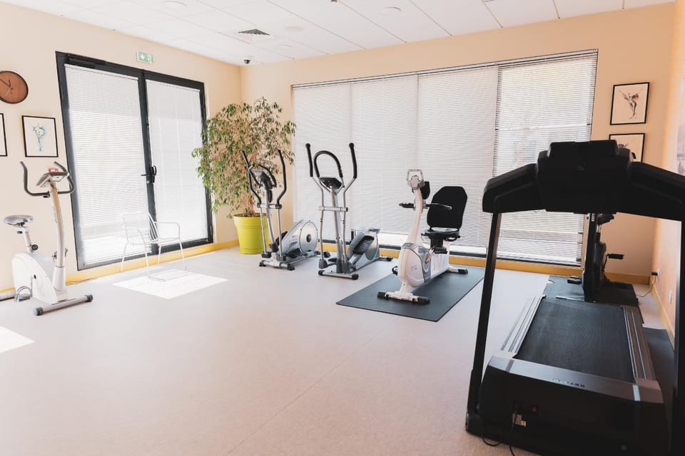 Fitness centre/facilities, Sports