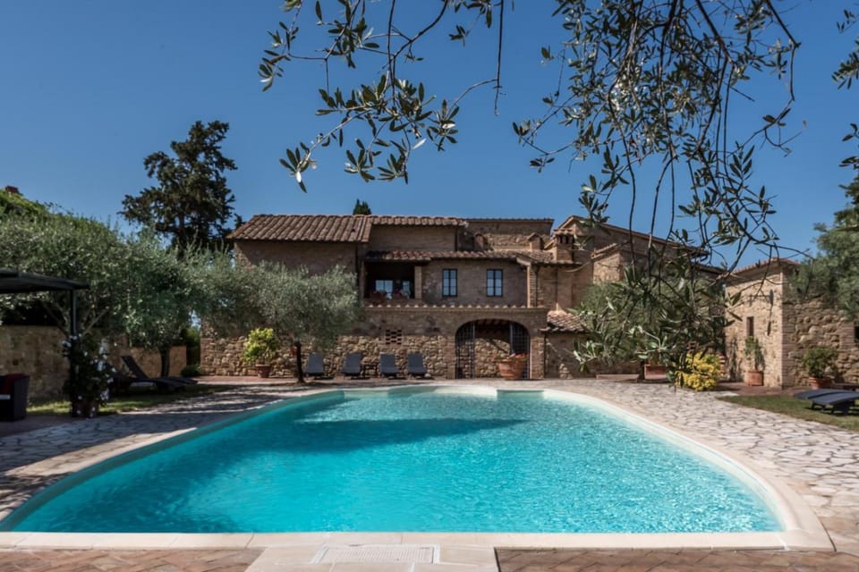 Property building, Pool view, Swimming pool