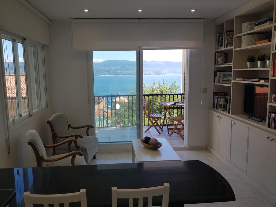 Desconectaenlasriasbaixas Coqueto apartamento en Raxó, Sanxenxo Apartment in O Morrazo