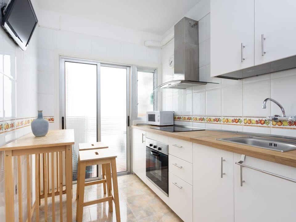 TV and multimedia, Kitchen or kitchenette, Dining area, minibar, pet friendly, stove