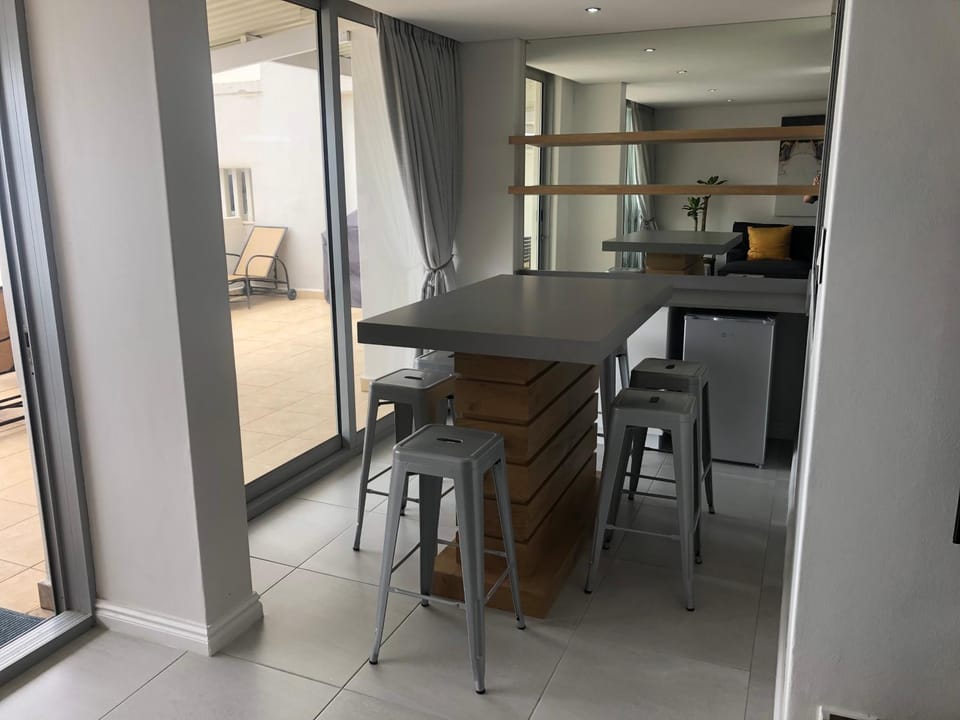 Lounge or bar