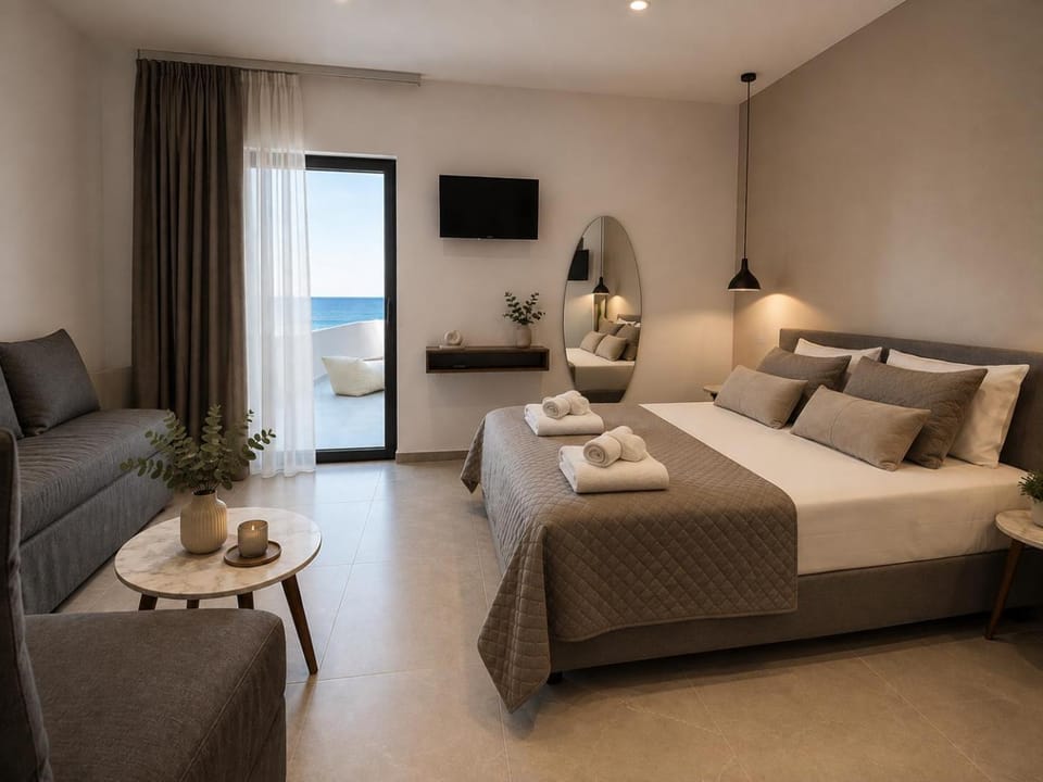 Seating area, Bedroom