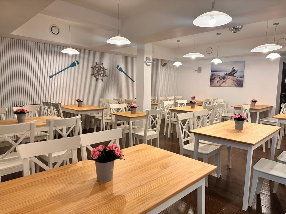 Restaurant/places to eat, Breakfast