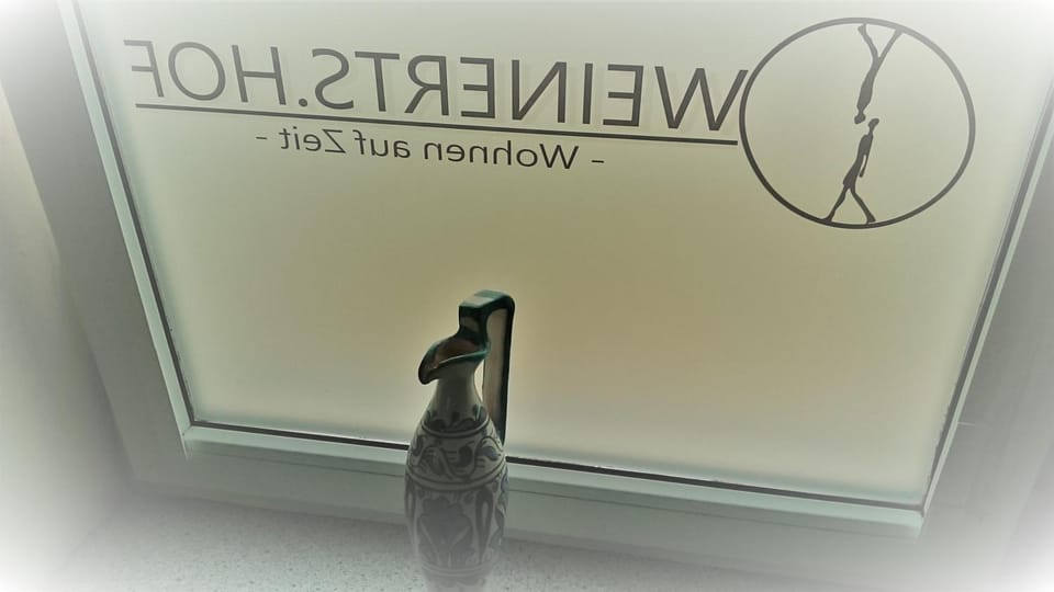 Logo/Certificate/Sign