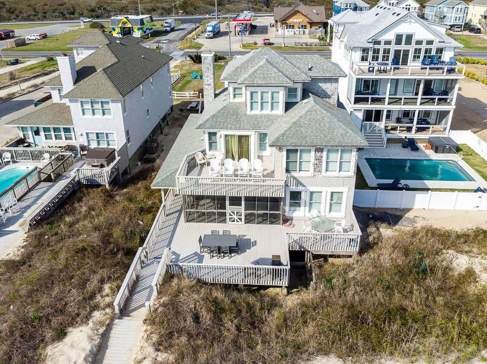 Looking Glass - Nags Head MP 12, Oceanfront, Ocean View, Pool, Hot Tub, Pets OK, Flex Stays House in Nags Head