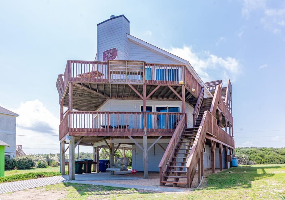 Dream of Jeanne - Nags Head MP 12, Ocean View, 60 Yds to Beach, Pool Table, Pool, Hot Tub House in Nags Head