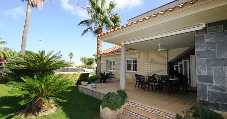 Garden, Garden view
