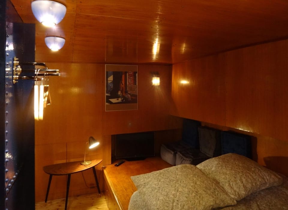 TV and multimedia, Living room, Photo of the whole room