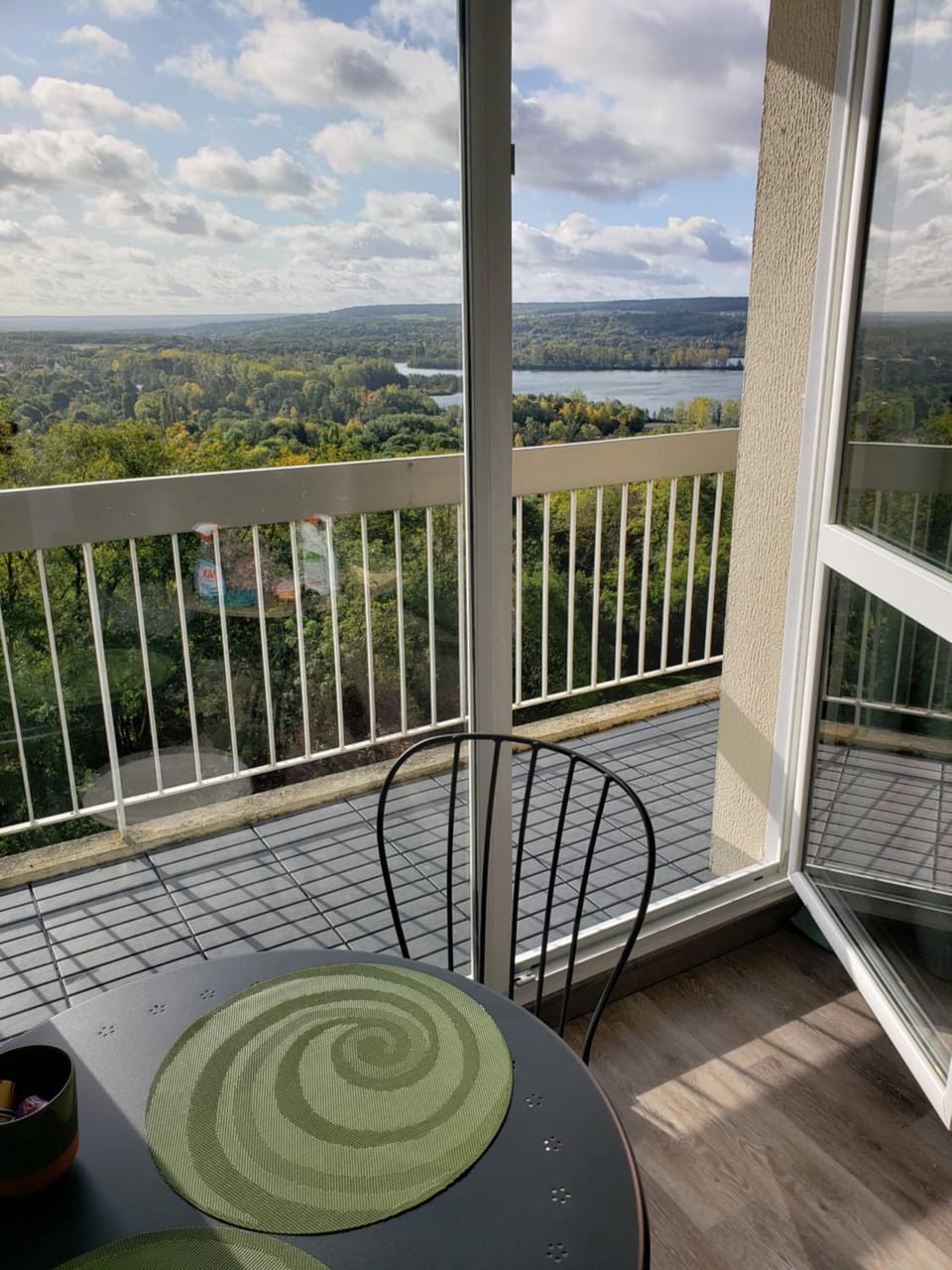 COSYLOC studios Apartment in Cergy