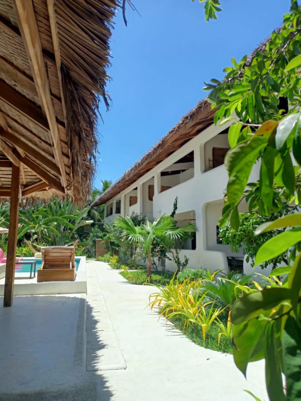 Property building, Swimming pool