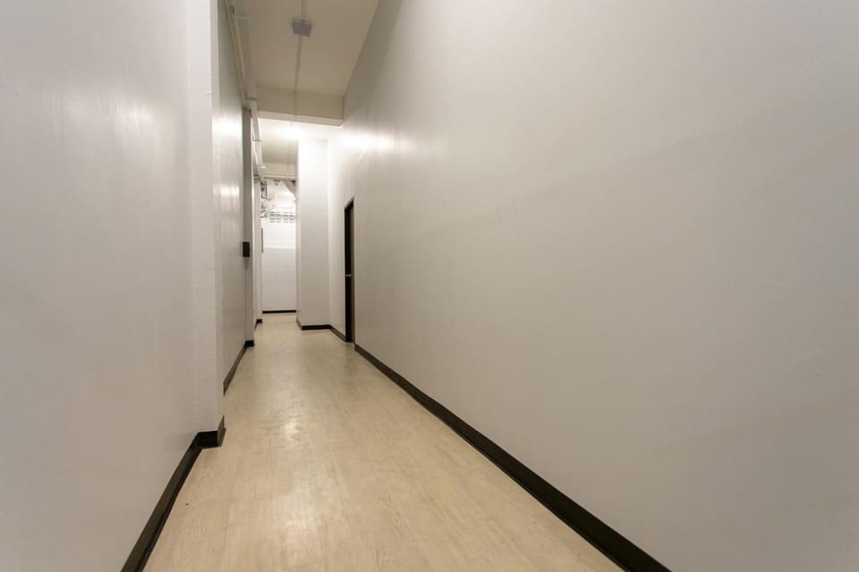 U2 Large 2 Bedrooms 100m to BTS station Apartment in Bangkok